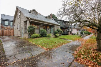 5934 N Missouri Ave in Portland, OR - Building Photo - Building Photo
