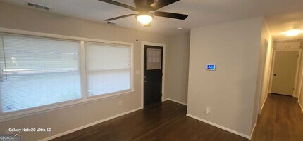 1009 Fairburn Rd NW in Atlanta, GA - Building Photo - Building Photo