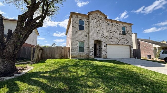 property at 5023 W Harrow Dr