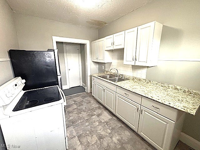 property at 17118 Broadway Ave