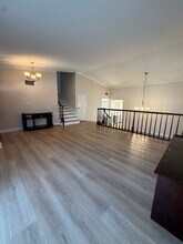 3810 Calle Clara Vista in Thousand Oaks, CA - Building Photo - Building Photo