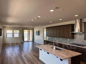 7761 E Annabel Way in Prescott Valley, AZ - Building Photo - Building Photo