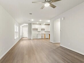 4519 Pinehurst Trace Dr in Pinehurst, TX - Building Photo - Building Photo