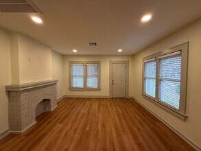 1203 Military Ct in Oklahoma City, OK - Building Photo - Building Photo
