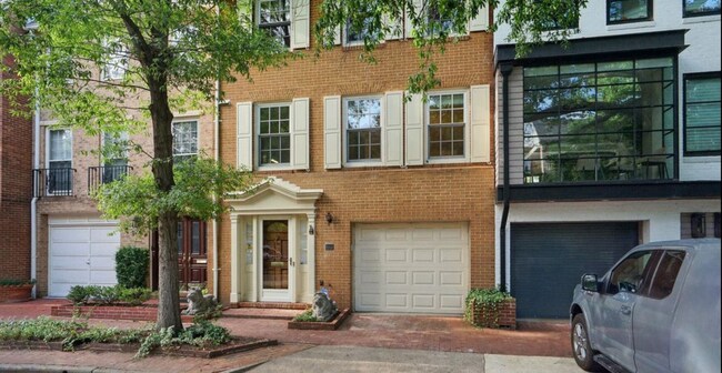 property at 109 Princess St