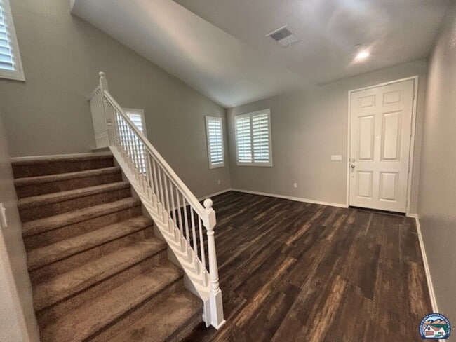 property at 642 Las Lomas St