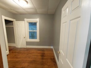 19 Chilmark St, Unit 1 in Worcester, MA - Building Photo - Building Photo