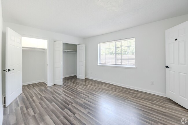 Adar at Golden Gate in Stone Mountain, GA - Building Photo - Building Photo