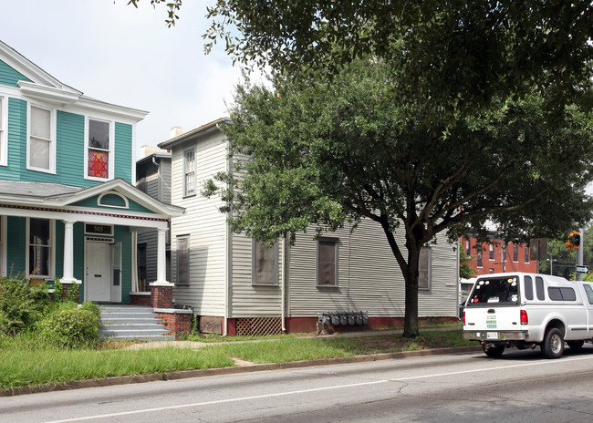 1300 Price St in Savannah, GA - Building Photo - Building Photo