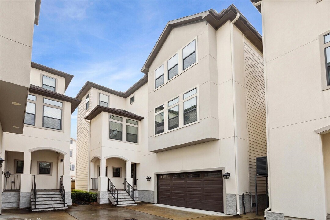 1620 W 24th St in Houston, TX - Building Photo