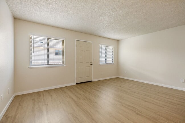 Sea Breeze Apartments for rent in Marina, CA in Marina, CA - Building Photo - Building Photo
