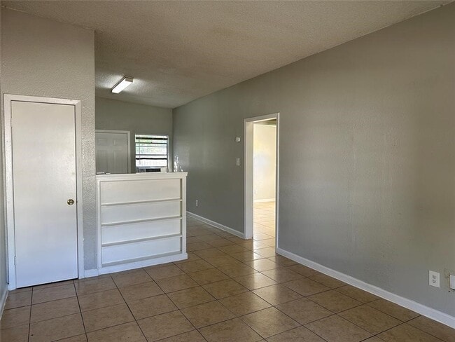 3359 Frick Rd in Houston, TX - Building Photo - Building Photo