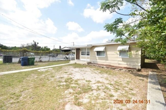 4006 E Paris St in Tampa, FL - Building Photo - Building Photo