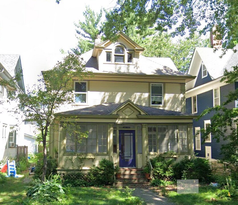 1113 Lincoln Ave in St. Paul, MN - Building Photo