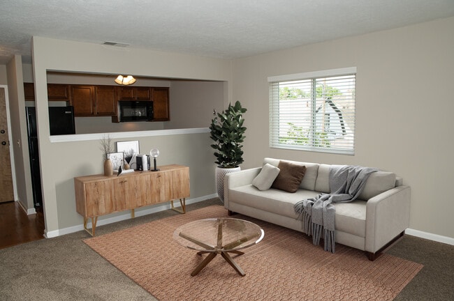 1301 S 31st St, Unit 8 in Omaha, NE - Foto de edificio - Building Photo