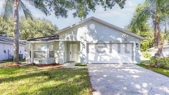 510 Heather Hill Blvd in Davenport, FL - Building Photo