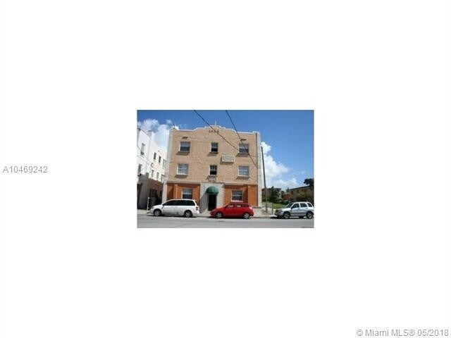 1043 NW 2nd St-Unit -16 in Miami, FL - Building Photo
