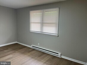 319 Columbia Ave in Stratford, NJ - Building Photo - Building Photo