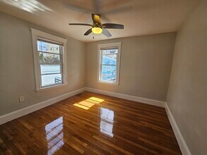 95 Wilmington Ave in Boston, MA - Foto de edificio - Building Photo