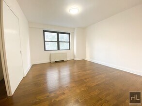 East 89 Street in New York, NY - Building Photo - Building Photo