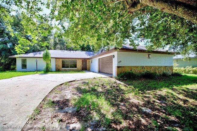 270 Enos Ave in Lake Placid, FL - Building Photo - Building Photo