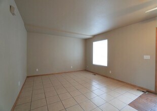 472 Kitfield View in Colorado Springs, CO - Building Photo - Building Photo