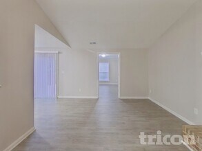 7317 Bluff Wood Cove in Charlotte, NC - Building Photo - Building Photo