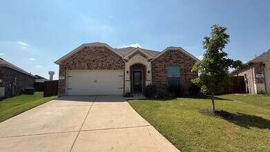 749 Twinvale Dr in Princeton, TX - Building Photo - Building Photo