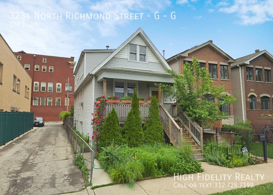 3234 N Richmond St in Chicago, IL - Building Photo