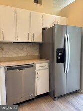 14 Lehavre Ct in Hamilton Township, NJ - Building Photo - Building Photo