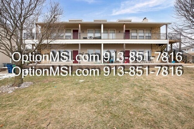 3705 NE 72nd St in Gladstone, MO - Building Photo - Building Photo