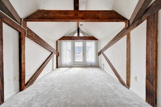 Thames Point in Baltimore, MD - Building Photo - Building Photo