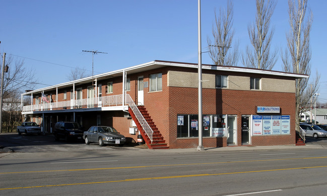 3034 Chicago Rd in Chicago Heights, IL - Foto de edificio - Building Photo