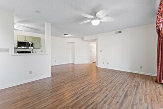 2122 Clearwater Dr in Surfside Beach, SC - Building Photo - Building Photo