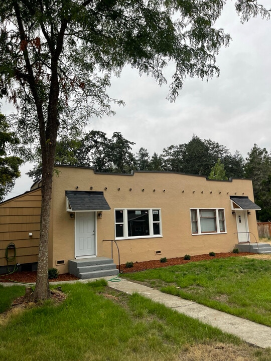 9820 Veterans Dr SW in Tacoma, WA - Building Photo