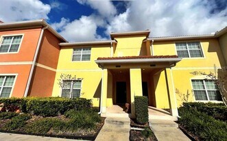 8955 Cat Palm Rd in Kissimmee, FL - Building Photo