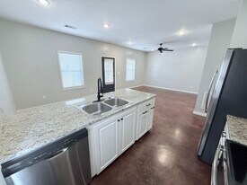 104 Private Rd 4017 in Oxford, MS - Building Photo