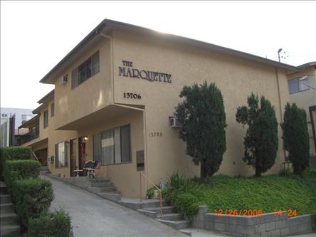 The marquet in Whittier, CA - Building Photo