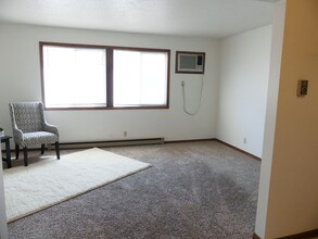 Grandview Apartments in Chamberlain, SD - Building Photo - Building Photo