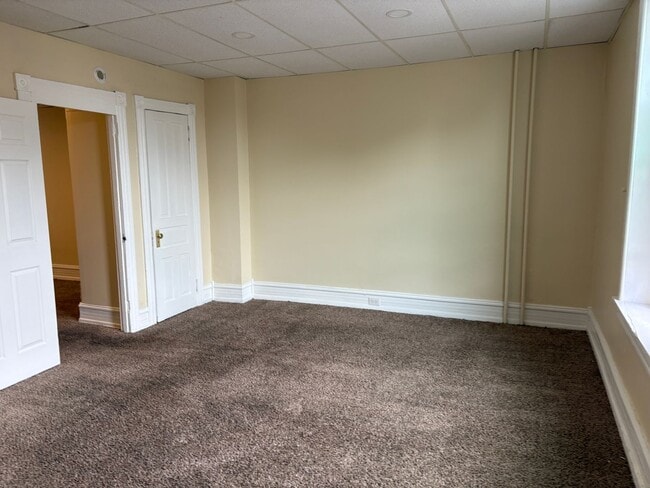 property at 121 N 11th St