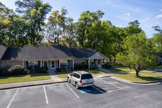 Grove Park Apartments in Hinesville, GA - Building Photo - Building Photo