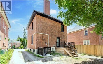 40 Sophia St W in Barrie, ON - Building Photo - Building Photo