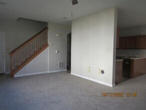 1931 Celebration Park Cir in Belleville, IL - Building Photo - Building Photo