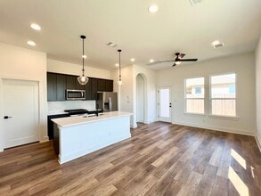 8589 Meridy Lp in Round Rock, TX - Building Photo - Building Photo