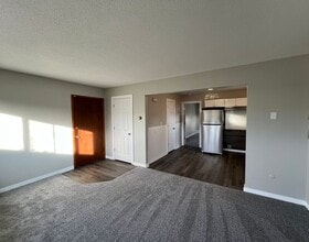 1348 5th Ave SE in Rochester, MN - Foto de edificio - Building Photo