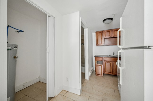 property at 1115 E Chelten Ave