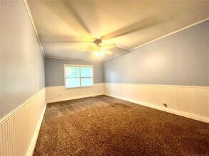 1305 S 9th St in Mcalester, OK - Building Photo - Building Photo