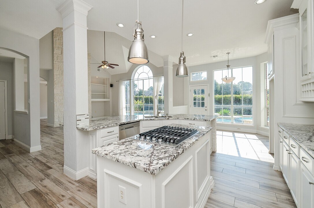 1939 Cornerstone Pl Dr in Katy, TX - Building Photo