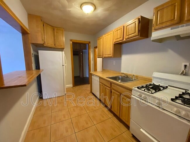 property at 35 Bradshaw St
