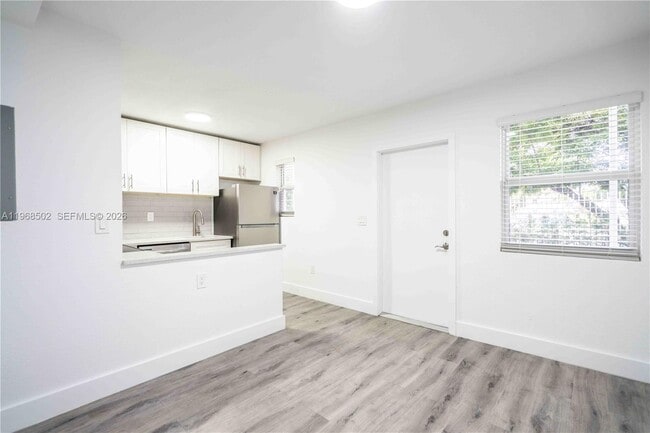 1950 NW 2nd Ct in Miami, FL - Building Photo - Building Photo